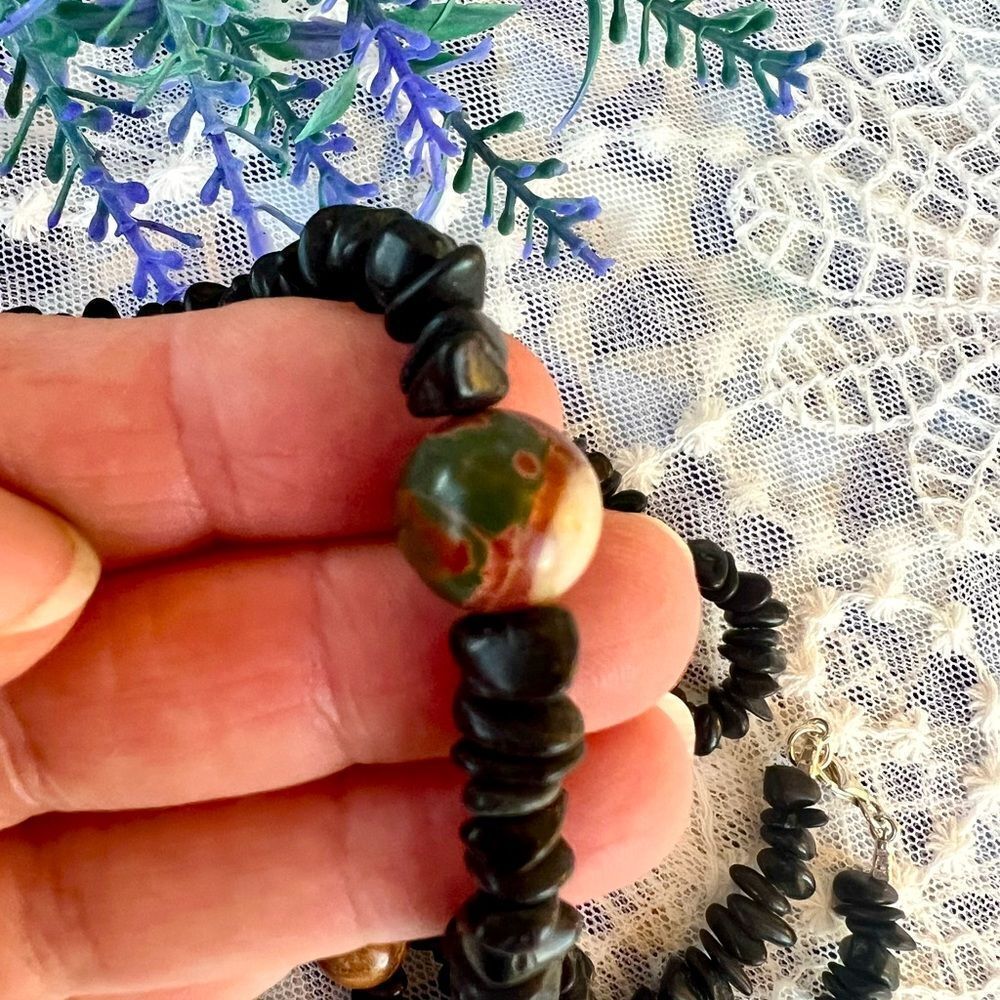 Vintage Natural Raw Black Onyx Chalcedony & Red Creek Jasper Necklace 39” - Picture 7 of 12